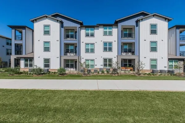 1720 at Harvey